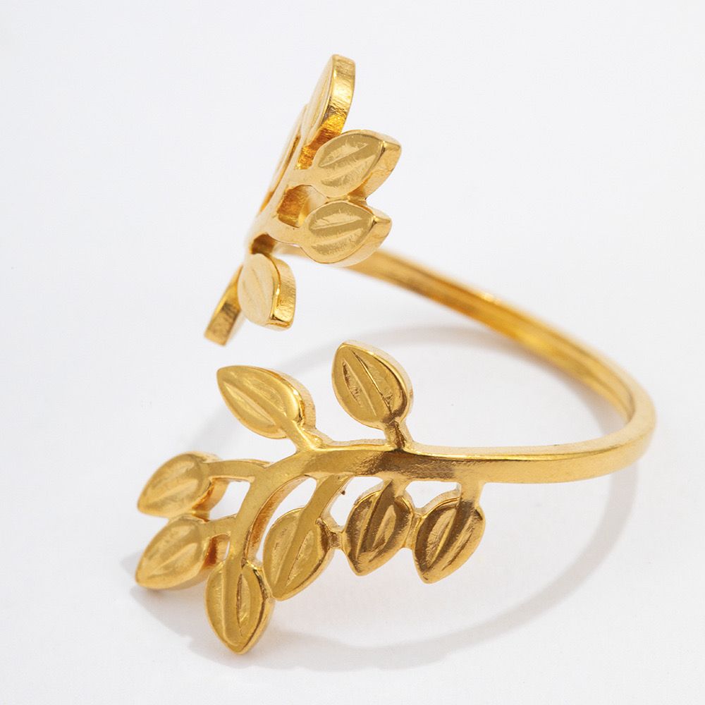 Golden Vine Ring