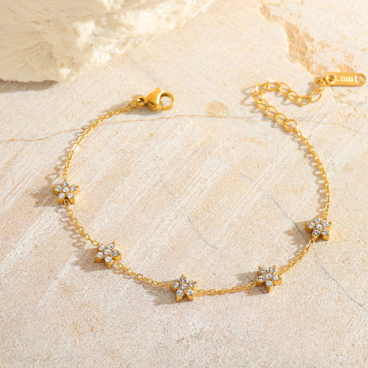 Goldora 18K Gold Plated Zircon bracelet