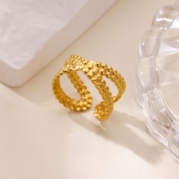 Gold Storm Ring – Elegant Statement Jewelry