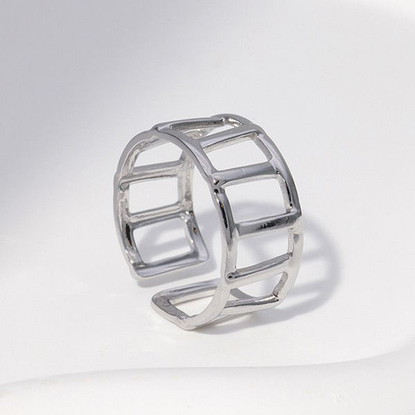 Inferno Ring – Bold Gold Statement Jewelry
