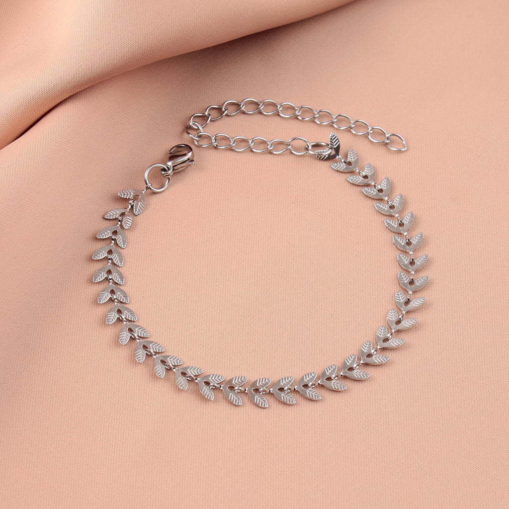 Luxurious Titanium Steel Leaf Fish Tail Bracelet