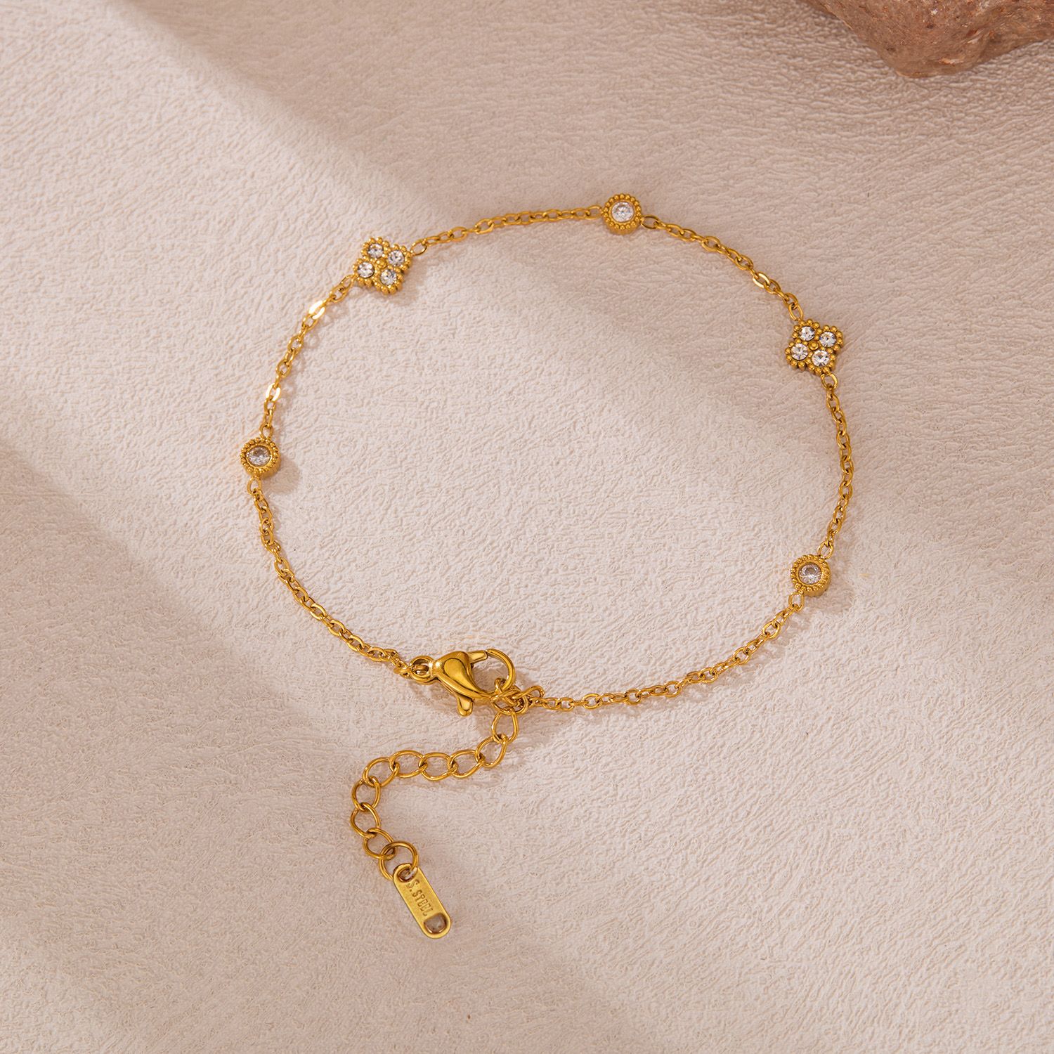 Lunelle 18K Gold Plated Zircon bracelet